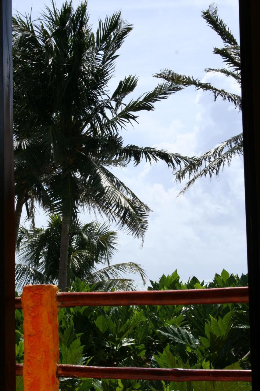 Seaside Cabanas Hotel Caye Corker Exterior foto